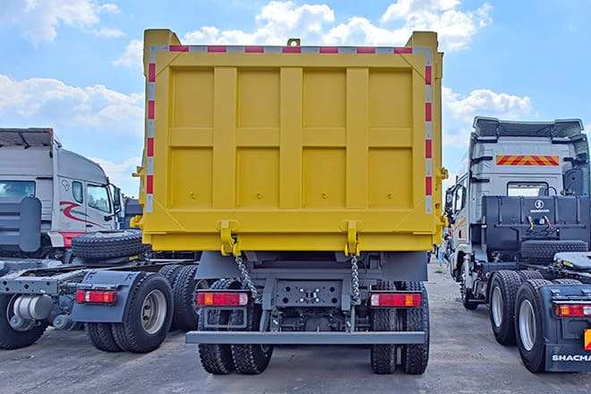 SINOTRUK Howo 400 10 Wheeler Tipper Truck for Sale in Côte d'Ivoire - Sklápěč: obrázek 4 SINOTRUK Howo 400 10 Wheeler Tipper Truck for Sale in Côte d'Ivoire - Sklápěč: obrázek 4