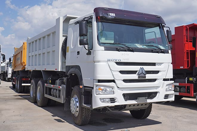 SINOTRUK Howo 6x4 New Tipper Trucks for Sale in Mauritania - Sklápěč: obrázek 3 SINOTRUK Howo 6x4 New Tipper Trucks for Sale in Mauritania - Sklápěč: obrázek 3