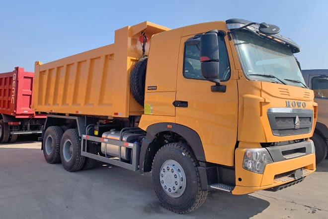 SINOTRUK Sinotruk Howo 380 10 Wheeler Tipper Truck for Sale in Guinea - Sklápěč: obrázek 1 SINOTRUK Sinotruk Howo 380 10 Wheeler Tipper Truck for Sale in Guinea - Sklápěč: obrázek 1