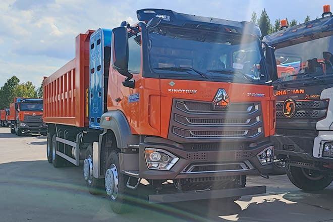 SINOTRUK Sinotruk Howo 8x4 Tipper Trucks for Sale in Ghana - Sklápěč: obrázek 3 SINOTRUK Sinotruk Howo 8x4 Tipper Trucks for Sale in Ghana - Sklápěč: obrázek 3