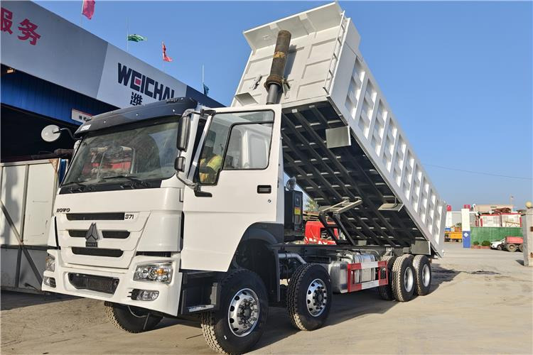 SINOTRUK Used Howo 371 Dump Truck 8x4 for Sale In Ghana - Sklápěč: obrázek 1 SINOTRUK Used Howo 371 Dump Truck 8x4 for Sale In Ghana - Sklápěč: obrázek 1