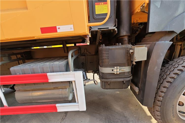 SINOTRUK Used Howo 371 hp Tipper Truck Price for Sale In Uganda - Sklápěč: obrázek 5 SINOTRUK Used Howo 371 hp Tipper Truck Price for Sale In Uganda - Sklápěč: obrázek 5