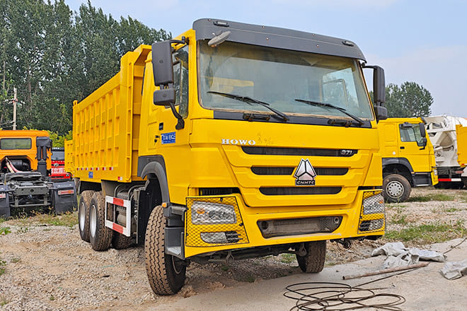 SINOTRUK Used Sinotruk Howo 371 Dump Trucks for Sale in Jamaica - Sklápěč: obrázek 1 SINOTRUK Used Sinotruk Howo 371 Dump Trucks for Sale in Jamaica - Sklápěč: obrázek 1