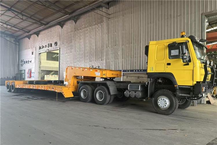 TITAN 2 Axle Detachable Gooseneck Trailer for Sale In Jamaica - Podvalníkový návěs: obrázek 2 TITAN 2 Axle Detachable Gooseneck Trailer for Sale In Jamaica - Podvalníkový návěs: obrázek 2