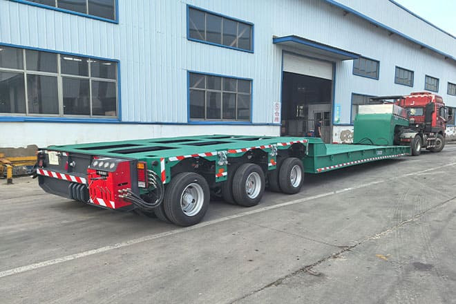 TITAN 20m Extendable Semi Trailer for sale in Nigeria - Podvalníkový návěs: obrázek 3 TITAN 20m Extendable Semi Trailer for sale in Nigeria - Podvalníkový návěs: obrázek 3