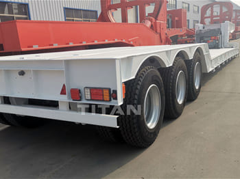 TITAN 3 Axle Lowboy Trailer for Sale in Ghana - Podvalníkový návěs: obrázek 2 TITAN 3 Axle Lowboy Trailer for Sale in Ghana - Podvalníkový návěs: obrázek 2