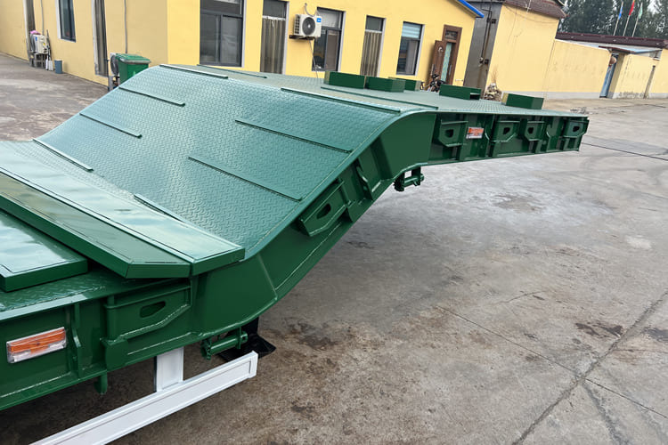 TITAN 4 Axle Low Loader Trailer for Sale in Jamaica - Podvalníkový návěs: obrázek 5 TITAN 4 Axle Low Loader Trailer for Sale in Jamaica - Podvalníkový návěs: obrázek 5