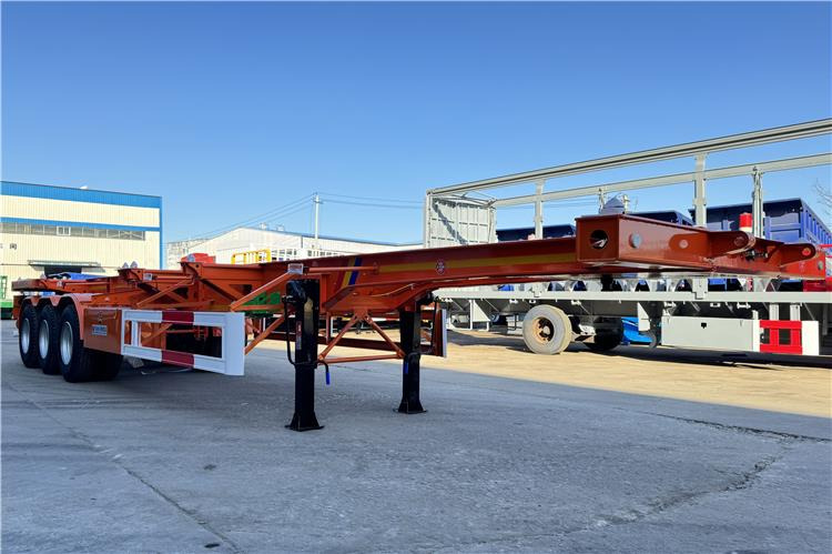 TITAN Tri Axle Skeletal Trailer for Sale In Uganda - Návěs-podvozek: obrázek 1 TITAN Tri Axle Skeletal Trailer for Sale In Uganda - Návěs-podvozek: obrázek 1