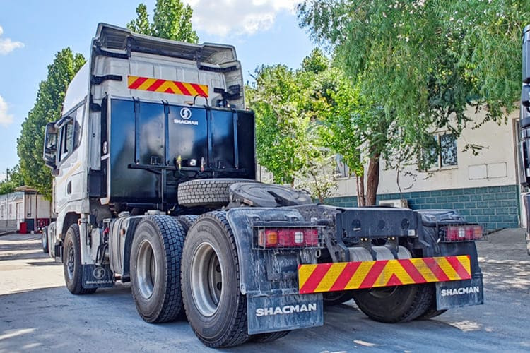 SHACMAN Shacman Tractor Truck for Sale in Saudi Arabia - Tahač: obrázek 3 SHACMAN Shacman Tractor Truck for Sale in Saudi Arabia - Tahač: obrázek 3