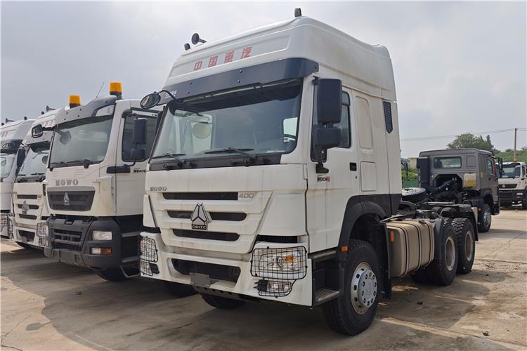 SINOTRUK Used Howo 400hp Tractor Truck for Sale In Nigeria Lagos - Tahač: obrázek 1 SINOTRUK Used Howo 400hp Tractor Truck for Sale In Nigeria Lagos - Tahač: obrázek 1