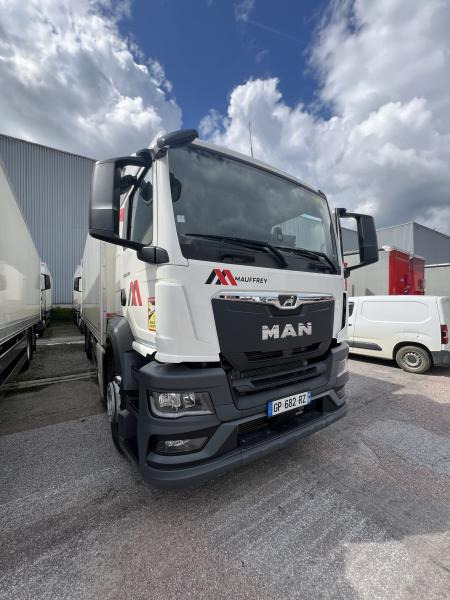 MAN TGS 18.360 - Skříňový nákladní auto: obrázek 1 MAN TGS 18.360 - Skříňový nákladní auto: obrázek 1