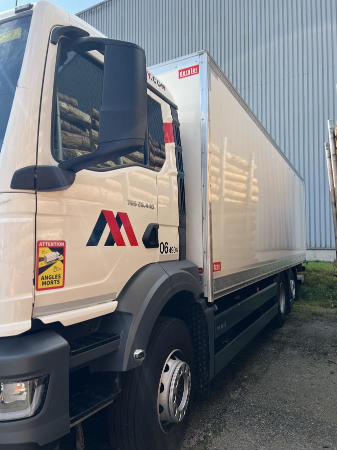 MAN TGS 26.440 - Skříňový nákladní auto: obrázek 2 MAN TGS 26.440 - Skříňový nákladní auto: obrázek 2