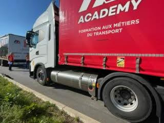 Iveco S-WAY 460 - Tahač: obrázek 5 Iveco S-WAY 460 - Tahač: obrázek 5