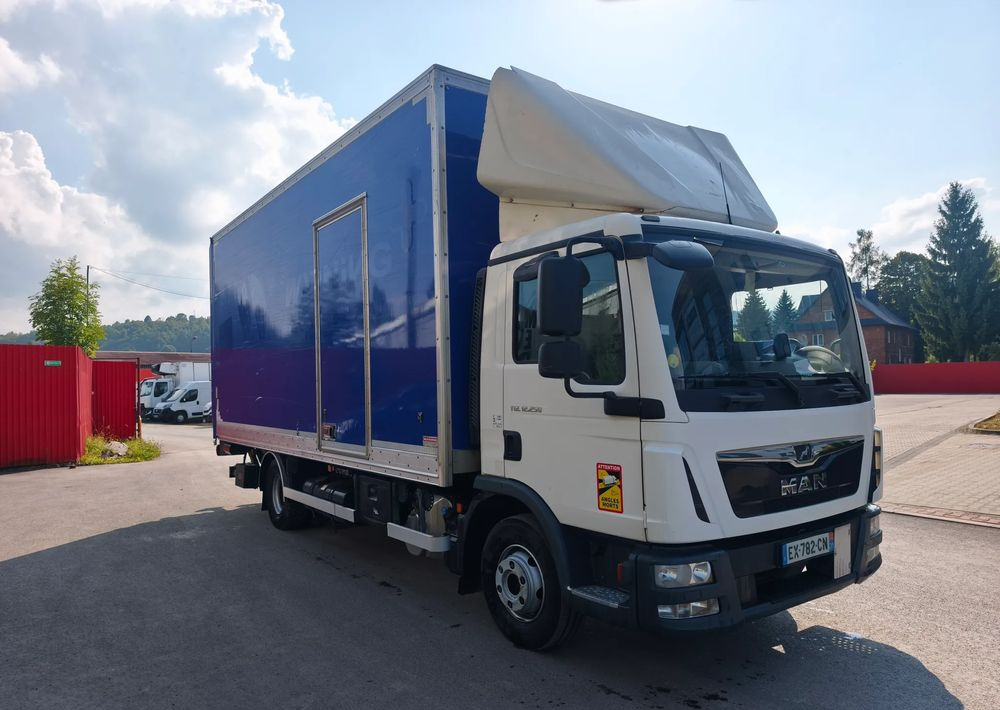 MAN TGL 12.250 podwozie do zabudowy - Podvozek s kabinou: obrázek 4 MAN TGL 12.250 podwozie do zabudowy - Podvozek s kabinou: obrázek 4