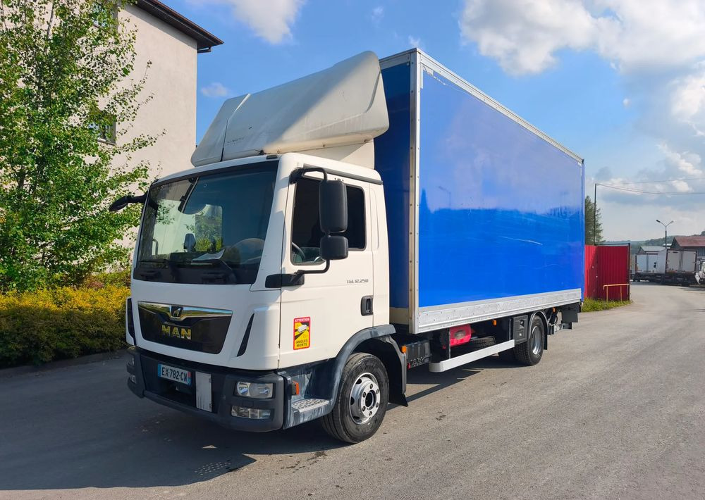 MAN TGL 12.250 podwozie do zabudowy - Podvozek s kabinou: obrázek 2 MAN TGL 12.250 podwozie do zabudowy - Podvozek s kabinou: obrázek 2