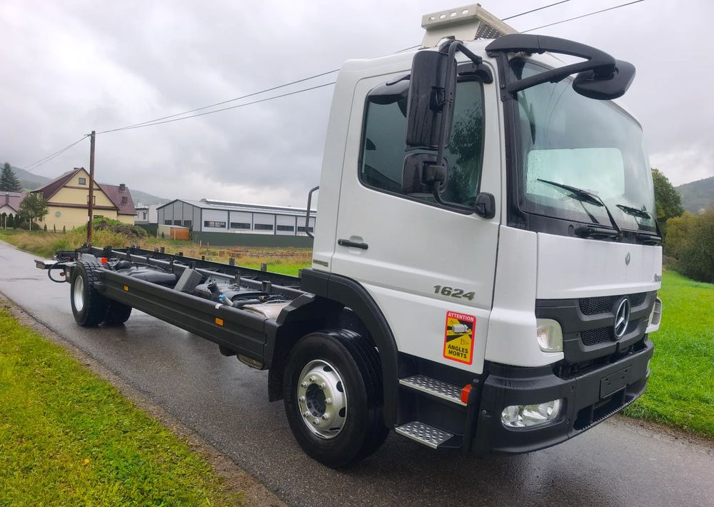 Mercedes-Benz Atego 1624 rama do zabudowy - Podvozek s kabinou: obrázek 2 Mercedes-Benz Atego 1624 rama do zabudowy - Podvozek s kabinou: obrázek 2