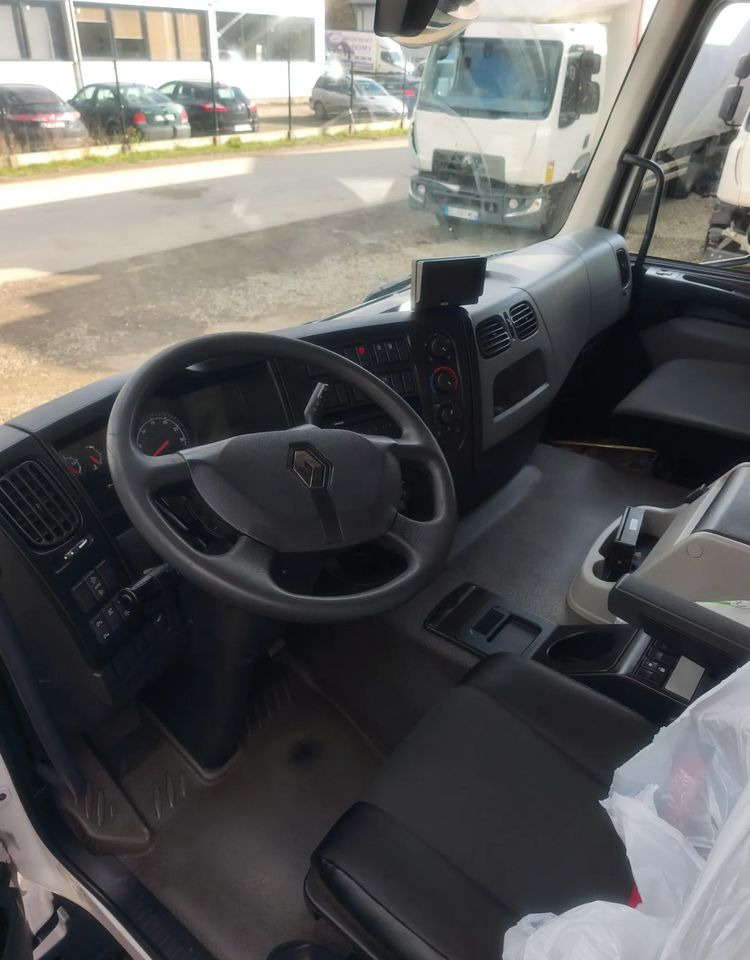 Renault Gama D 18.280 rama do zabudowy poduszka - Podvozek s kabinou: obrázek 3 Renault Gama D 18.280 rama do zabudowy poduszka - Podvozek s kabinou: obrázek 3