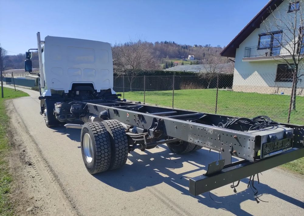 Renault Gama Midlum DXI 12.180 rama do zabudowy - Podvozek s kabinou: obrázek 2 Renault Gama Midlum DXI 12.180 rama do zabudowy - Podvozek s kabinou: obrázek 2