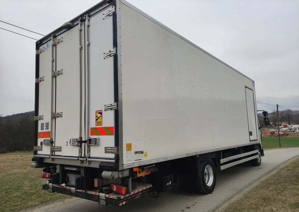 Renault Midlum 270.16 Dxi rama do zabudowy poduszka blokada klima 8 biegów - Podvozek s kabinou: obrázek 4 Renault Midlum 270.16 Dxi rama do zabudowy poduszka blokada klima 8 biegów - Podvozek s kabinou: obrázek 4