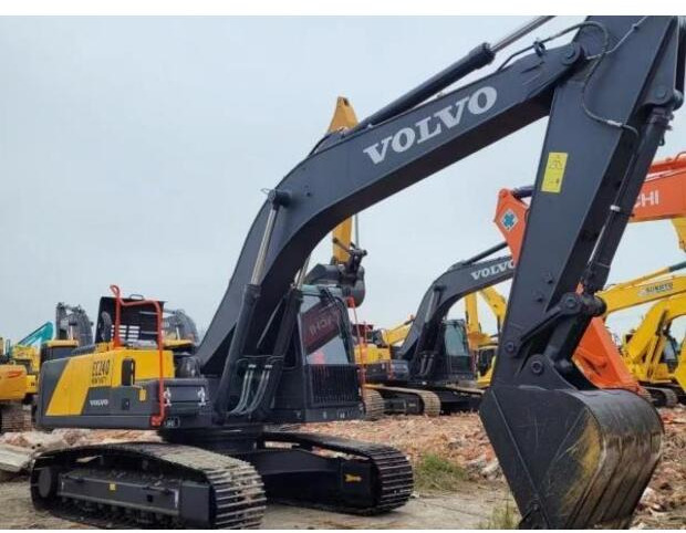 2022 Volvo EC240 - Pásové rýpadlo: obrázek 1 2022 Volvo EC240 - Pásové rýpadlo: obrázek 1