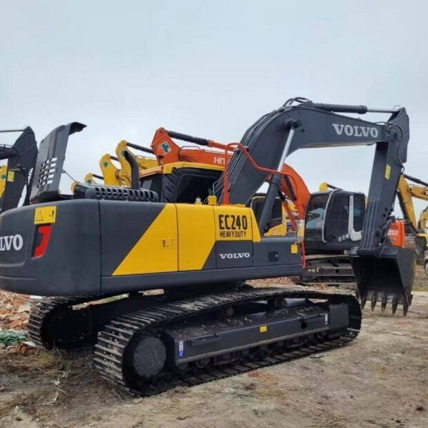 2022 Volvo EC240 - Pásové rýpadlo: obrázek 2 2022 Volvo EC240 - Pásové rýpadlo: obrázek 2
