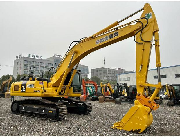 2023 Komatsu PC300-7 - Pásové rýpadlo: obrázek 4 2023 Komatsu PC300-7 - Pásové rýpadlo: obrázek 4