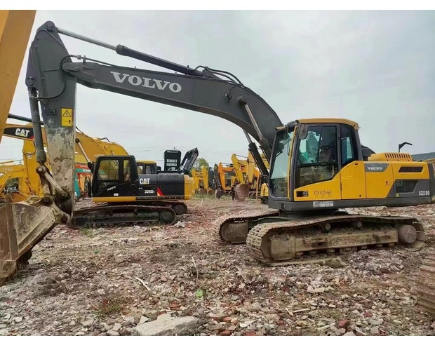 2024 Volvo EC220 - Pásové rýpadlo: obrázek 3 2024 Volvo EC220 - Pásové rýpadlo: obrázek 3