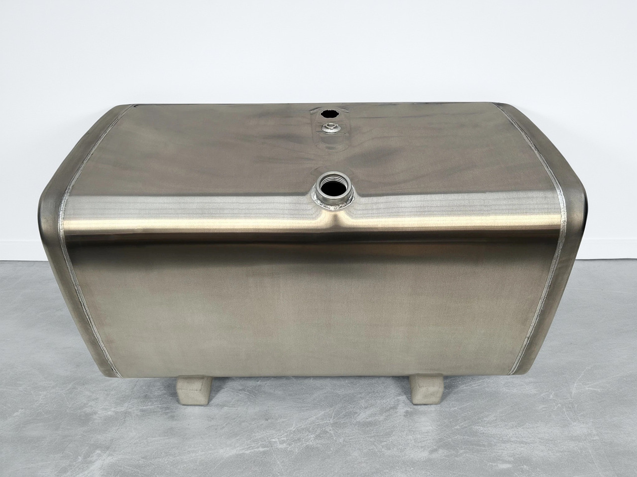 SCANIA - Palivová nádrž: obrázek 1 SCANIA - Palivová nádrž: obrázek 1