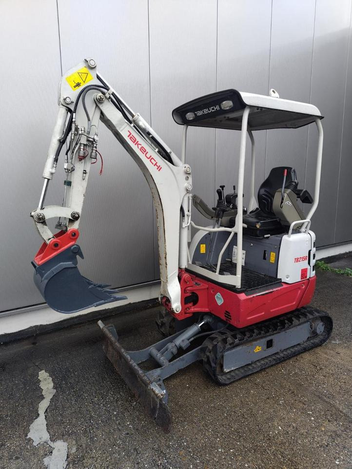 Takeuchi TB 215 R - 1.611 h - Schnellwechsler neu - - Mini rýpadlo: obrázek 1 Takeuchi TB 215 R - 1.611 h - Schnellwechsler neu - - Mini rýpadlo: obrázek 1