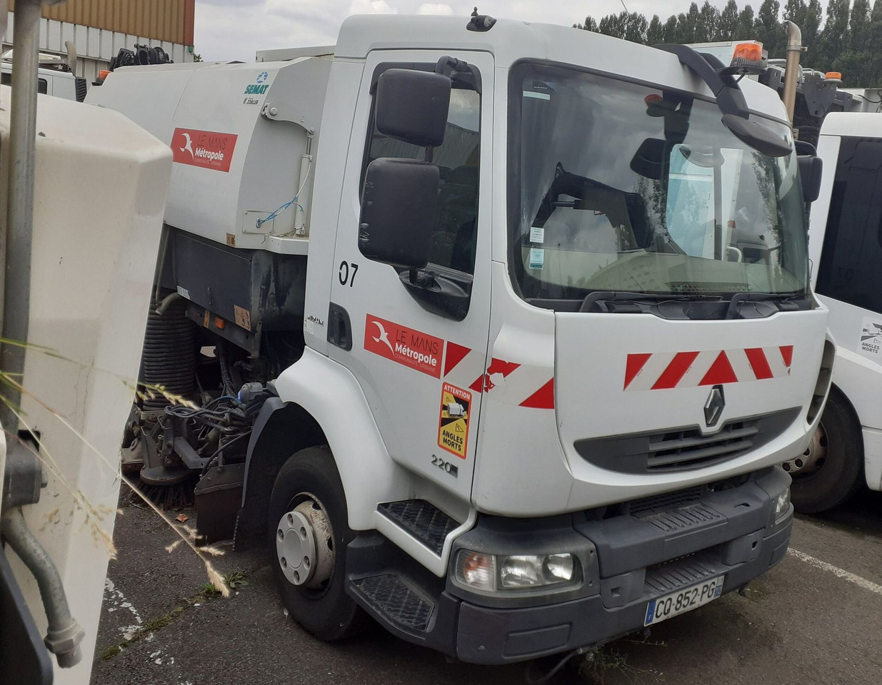 CQ-852-PG - Balayeuse SEMAT - Zametací vůz: obrázek 1 CQ-852-PG - Balayeuse SEMAT - Zametací vůz: obrázek 1