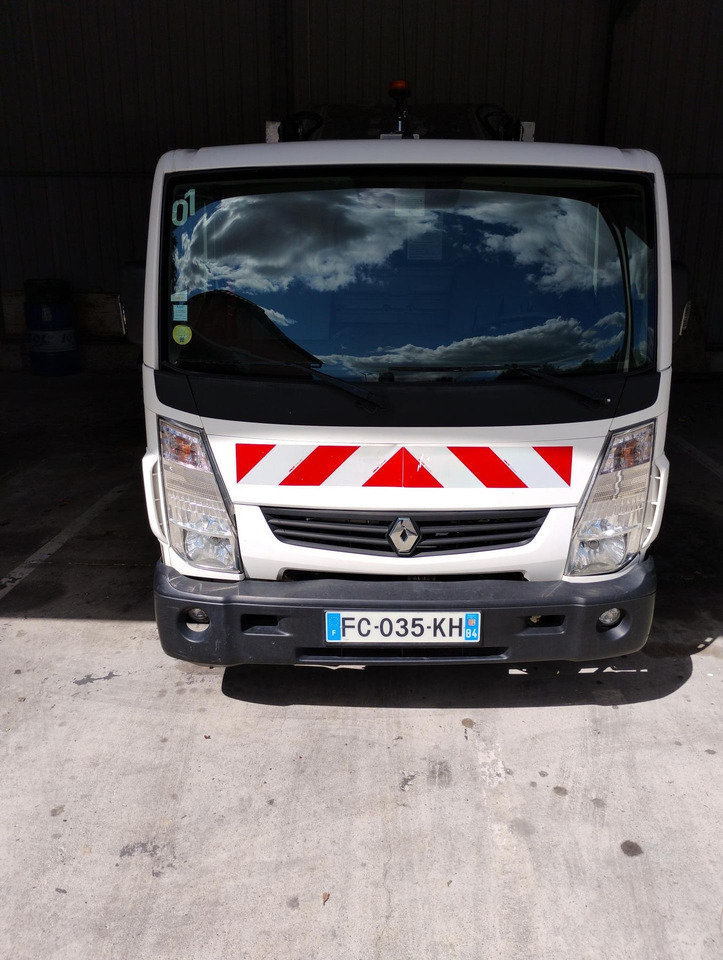 MINI BOM RENAULT MAXITY / DISPONIBLE A COMPTER DU 17/10/2025 - Autoplošina: obrázek 2 MINI BOM RENAULT MAXITY / DISPONIBLE A COMPTER DU 17/10/2025 - Autoplošina: obrázek 2