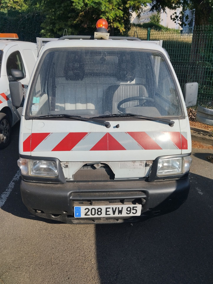 PIAGGIO PORTER 208EVW95 benne - Elektrické užitkové vozidlo, Sklápěč: obrázek 1 PIAGGIO PORTER 208EVW95 benne - Elektrické užitkové vozidlo, Sklápěč: obrázek 1