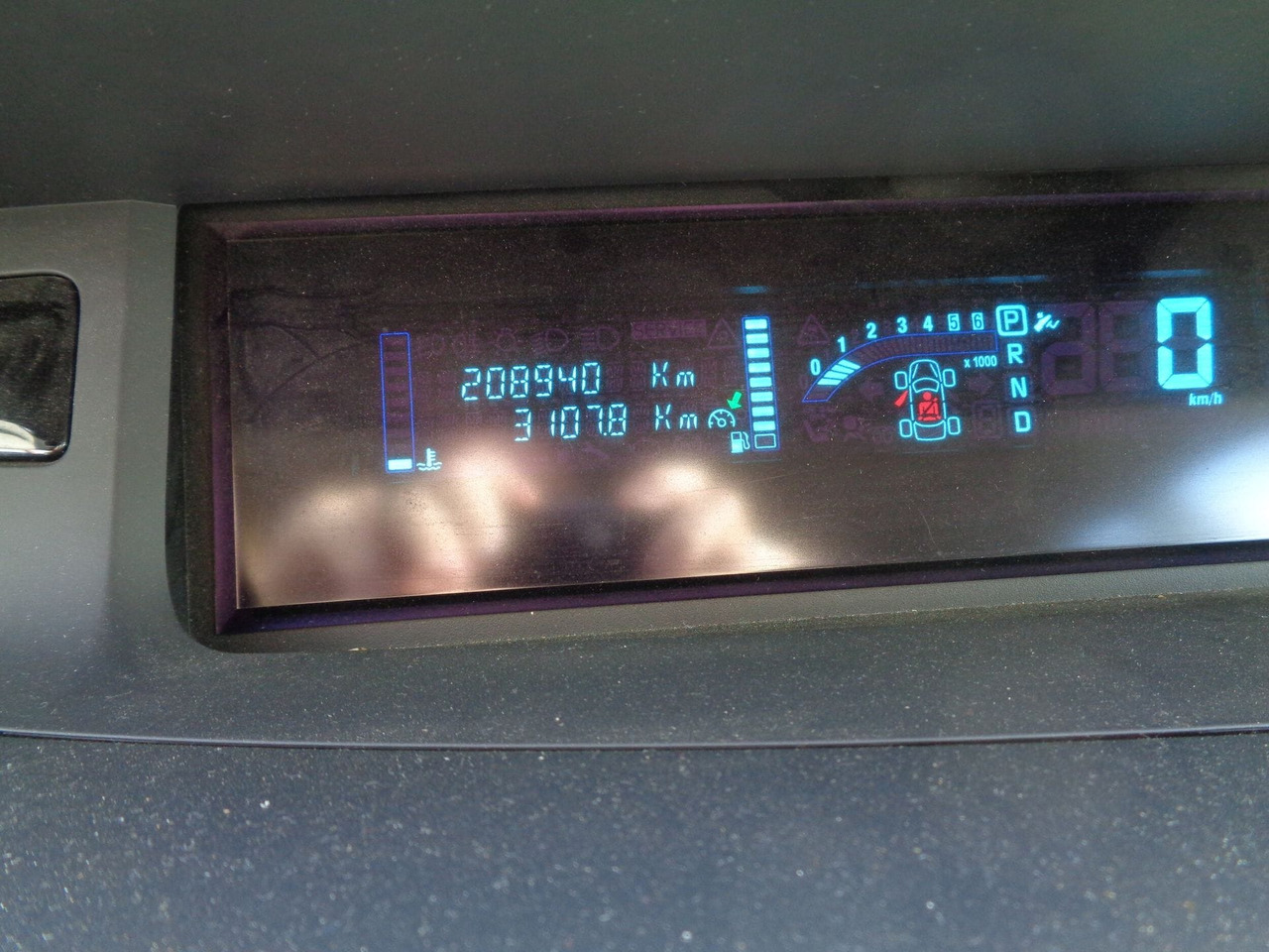 RENAULT ESPACE - Osobní auto: obrázek 2 RENAULT ESPACE - Osobní auto: obrázek 2