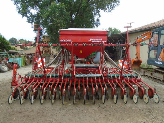 Kverneland das + Kuhn herse rotative - Secí kombinace: obrázek 3 Kverneland das + Kuhn herse rotative - Secí kombinace: obrázek 3