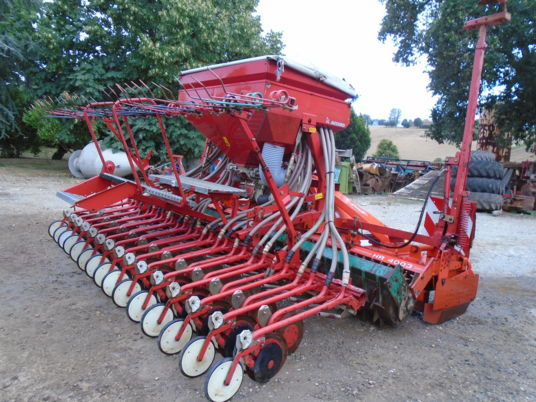 Kverneland das + Kuhn herse rotative - Secí kombinace: obrázek 5 Kverneland das + Kuhn herse rotative - Secí kombinace: obrázek 5