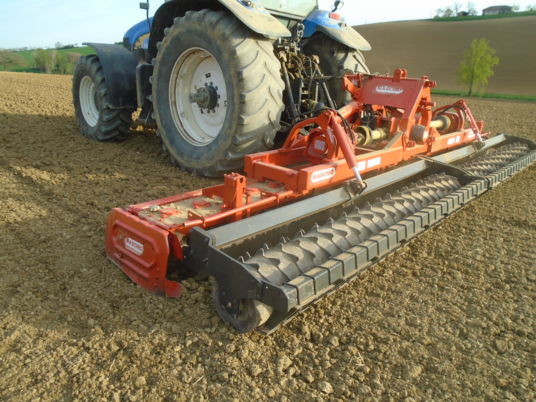 Maschio AQUILA 6000 - Rotační brány: obrázek 4 Maschio AQUILA 6000 - Rotační brány: obrázek 4