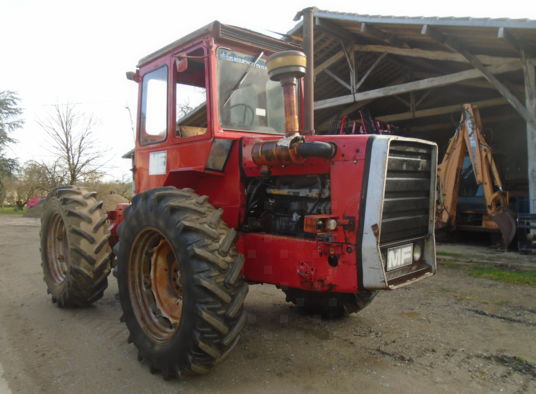 Massey Ferguson 1200 - Traktor: obrázek 2 Massey Ferguson 1200 - Traktor: obrázek 2