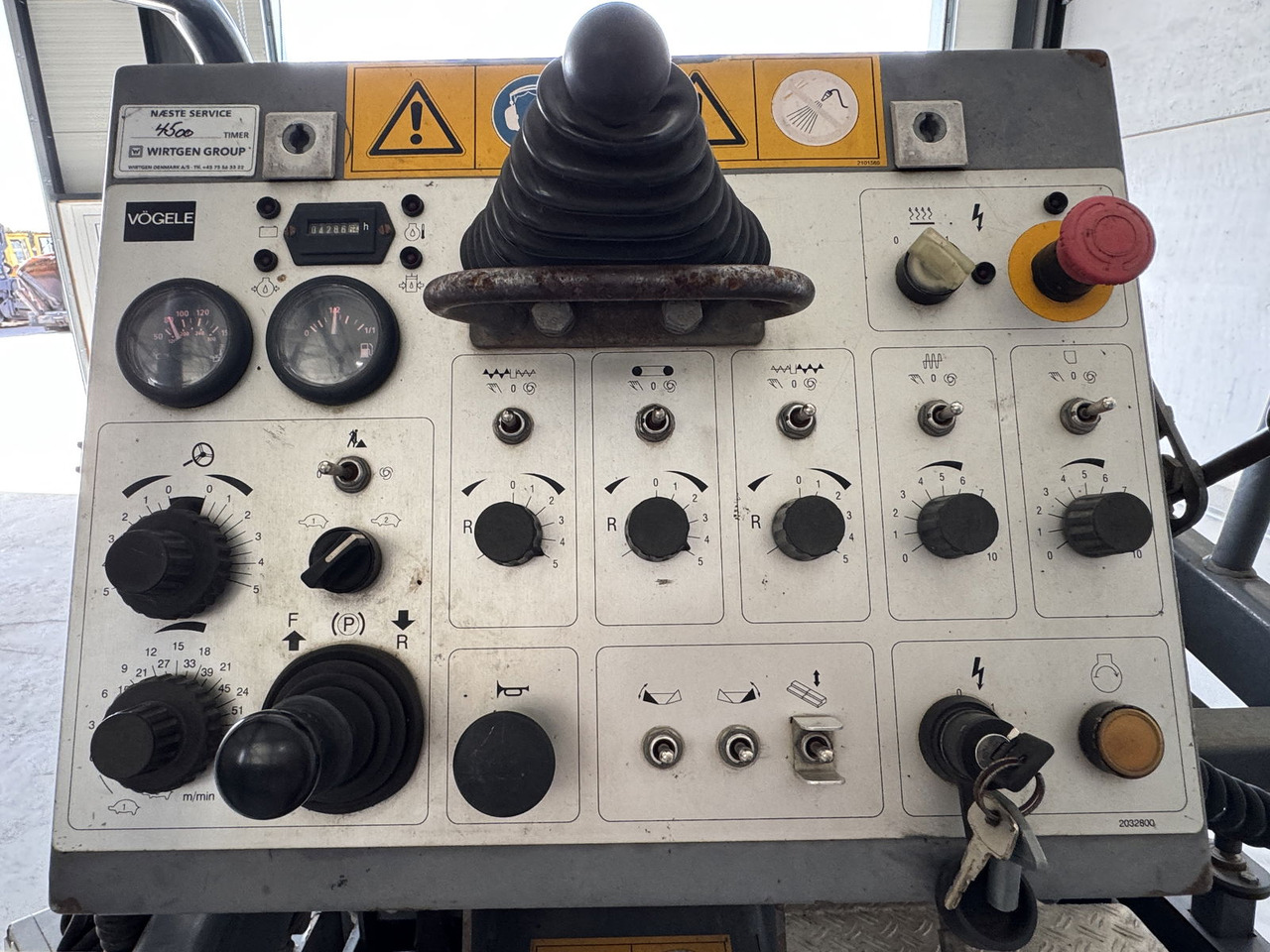 Vögele Super 800 - Finišér: obrázek 4 Vögele Super 800 - Finišér: obrázek 4