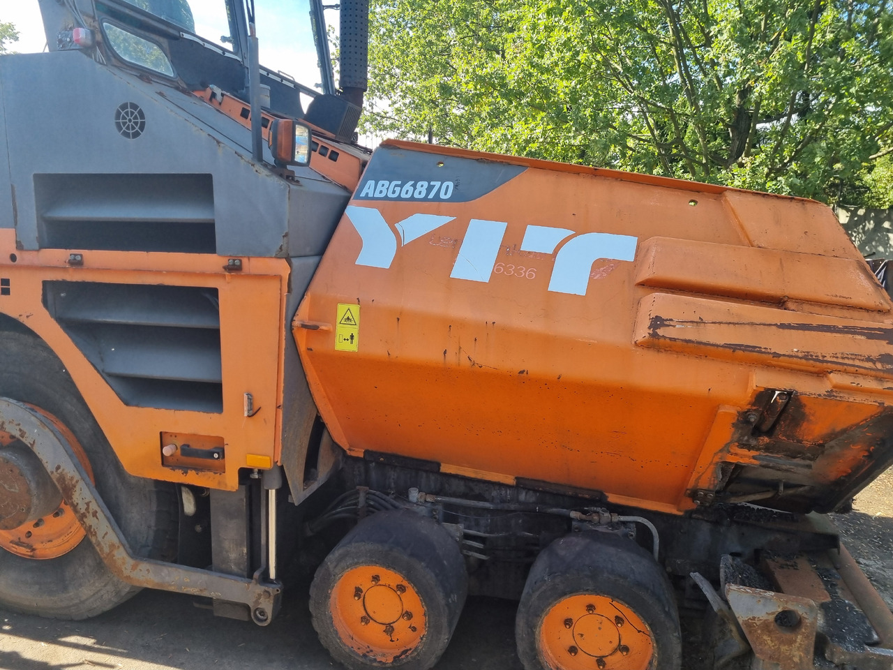 VOLVO TITAN 6870 - Finišér: obrázek 2 VOLVO TITAN 6870 - Finišér: obrázek 2