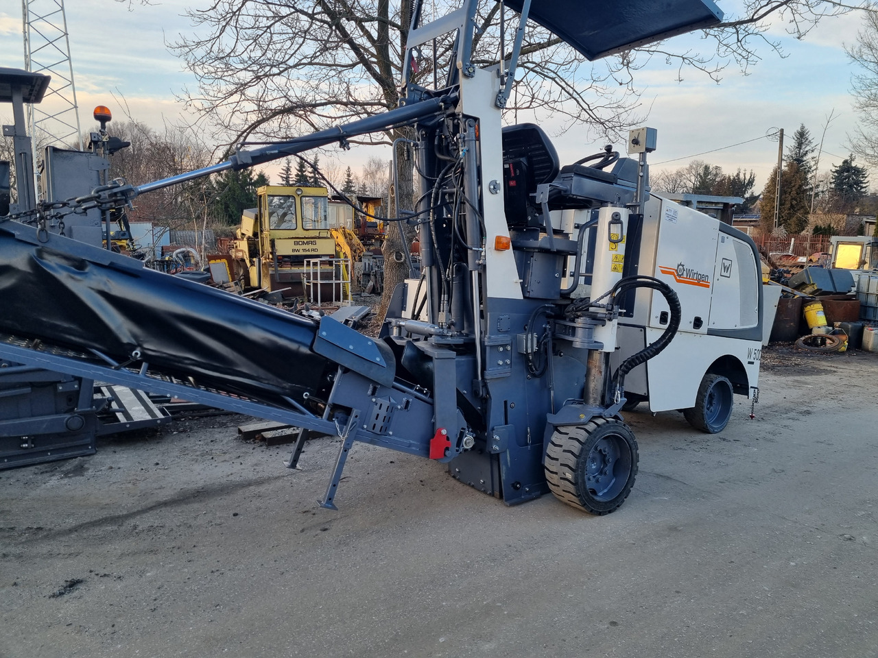 WIRTGEN W 50 DC - Silniční fréza: obrázek 2 WIRTGEN W 50 DC - Silniční fréza: obrázek 2