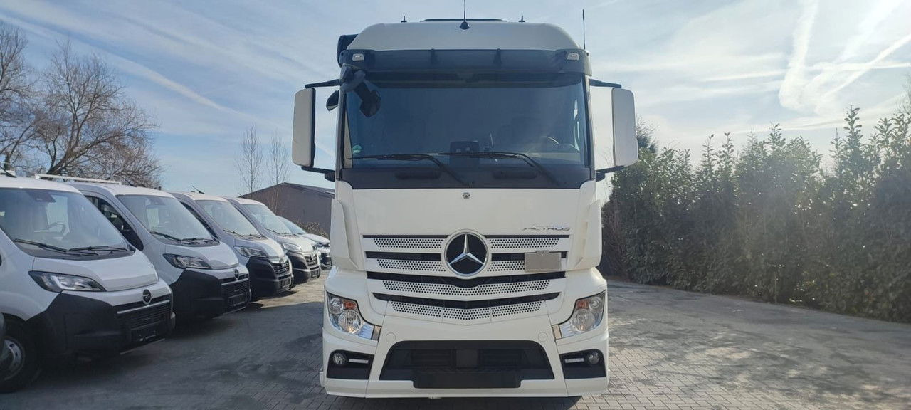 Mercedes-Benz Actros 1843 1843-Vermietung - LBW Voll-Luft-gefedert - Skříňový nákladní auto: obrázek 2 Mercedes-Benz Actros 1843 1843-Vermietung - LBW Voll-Luft-gefedert - Skříňový nákladní auto: obrázek 2