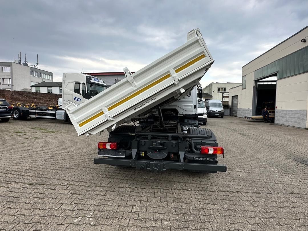 Sklápěč, Auto s hydraulickou rukou Mercedes-Benz Atego 818 Dreiseitenkipp Vermietung möglich: obrázek 13