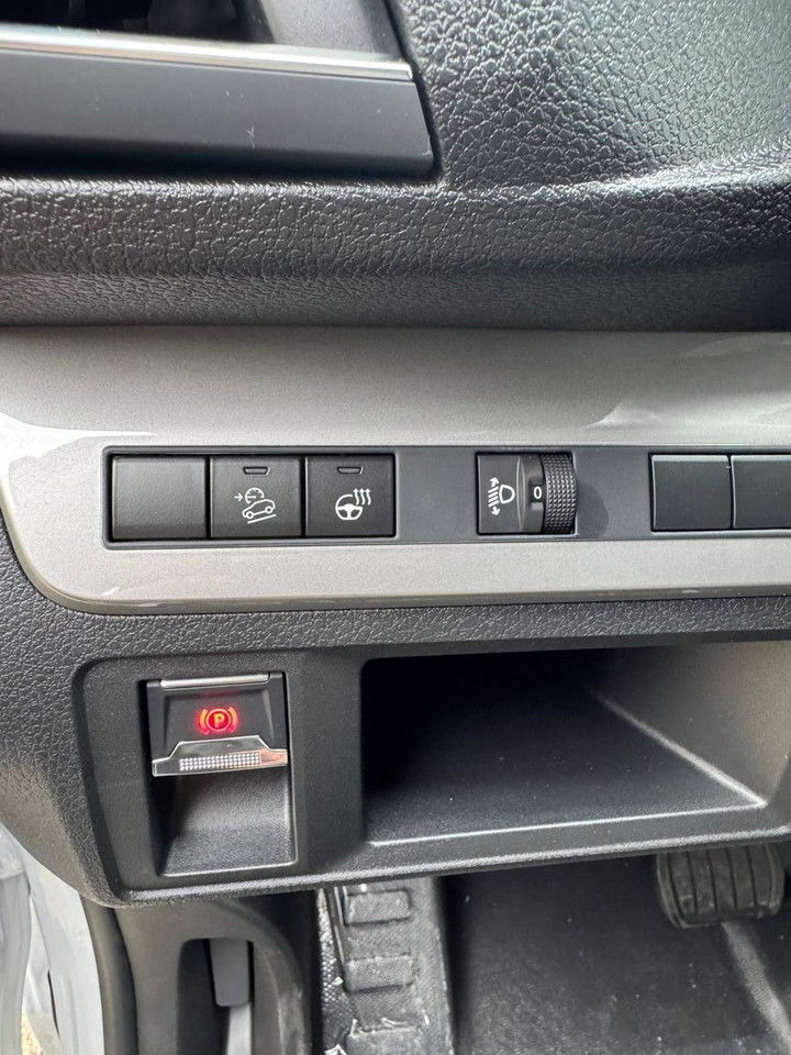 Opel Vivaro L3 144 PS Automatik - Furgon: obrázek 5 Opel Vivaro L3 144 PS Automatik - Furgon: obrázek 5