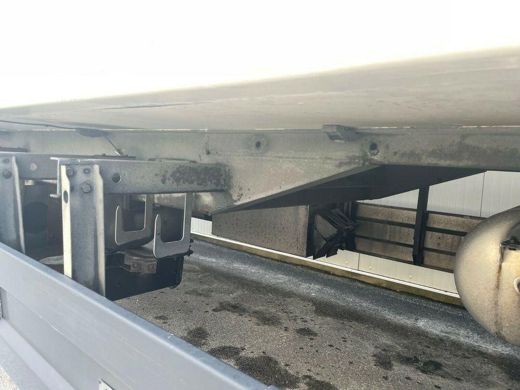 Chereau Lamberet Carrier 1000 Rohbahnen Chereau Lamberet Carrier 1000 Rohbahnen - Chladírenský přívěs: obrázek 5 Chereau Lamberet Carrier 1000 Rohbahnen Chereau Lamberet Carrier 1000 Rohbahnen - Chladírenský přívěs: obrázek 5