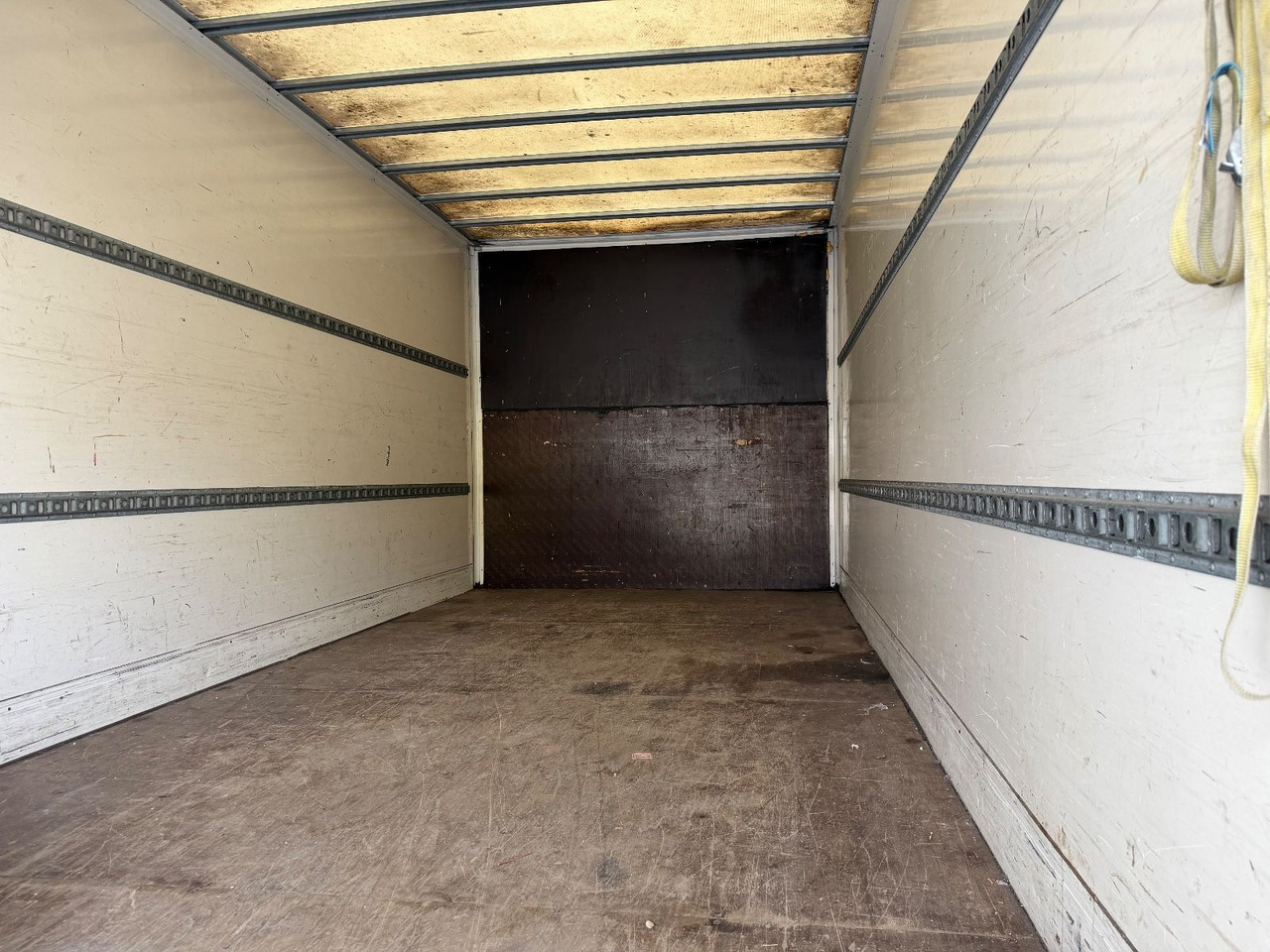 DAF LF 45.140 Koffer/LBW /TÜV - Dodávka skřín: obrázek 4 DAF LF 45.140 Koffer/LBW /TÜV - Dodávka skřín: obrázek 4