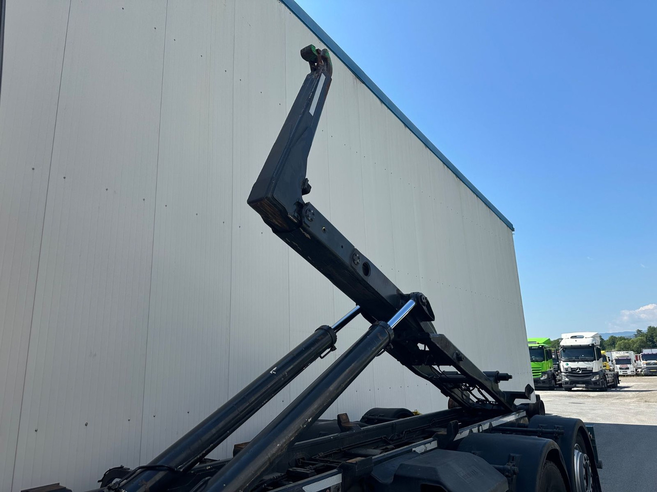 Iveco Stralis 500EEV 20T Meiller Lenkachse Retarder - Hákový nosič kontejnerů: obrázek 5 Iveco Stralis 500EEV 20T Meiller Lenkachse Retarder - Hákový nosič kontejnerů: obrázek 5