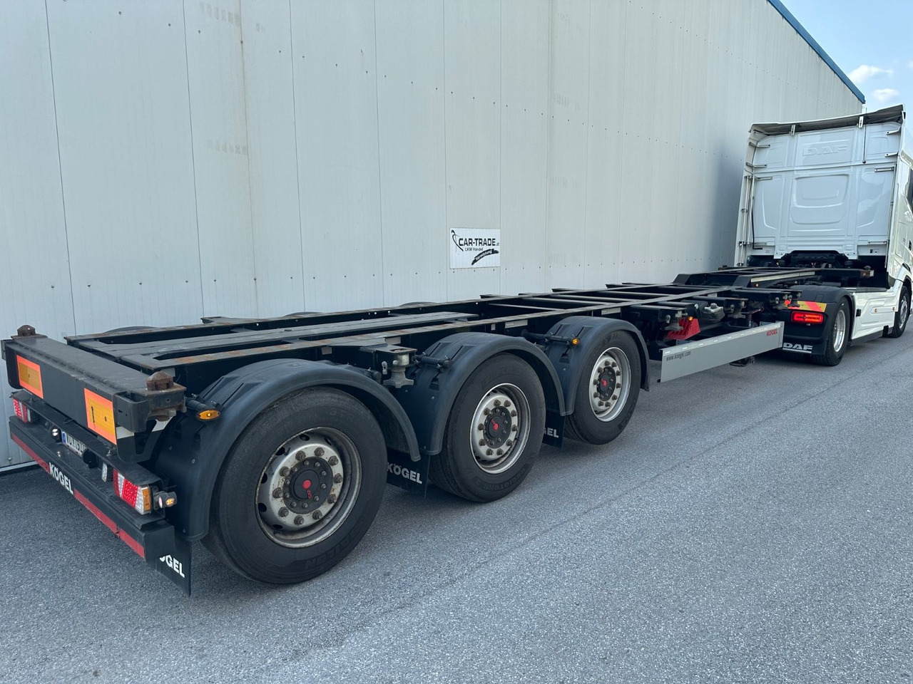 Kögel SN 24 LIFT SAF 2x20 1x30 1x40 6STK - Kontejnerovy návěs/ Výměnná nástavba: obrázek 3 Kögel SN 24 LIFT SAF 2x20 1x30 1x40 6STK - Kontejnerovy návěs/ Výměnná nástavba: obrázek 3
