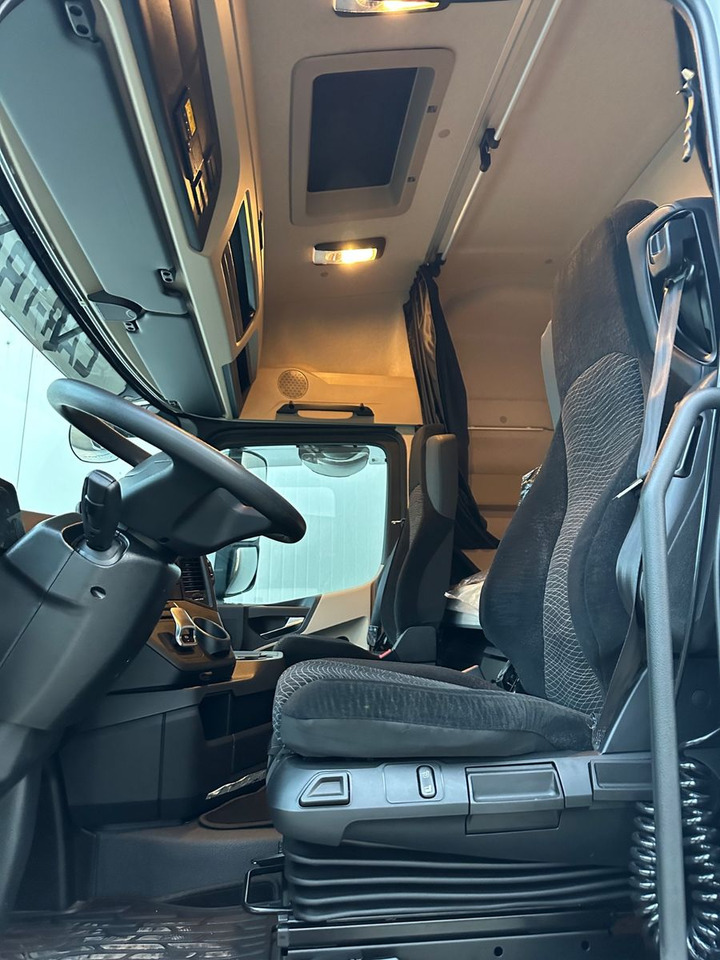 Mercedes-Benz Actros 2545  2T LBW - Kontejnérový podvozek/ Výměnná nástavba: obrázek 3 Mercedes-Benz Actros 2545  2T LBW - Kontejnérový podvozek/ Výměnná nástavba: obrázek 3