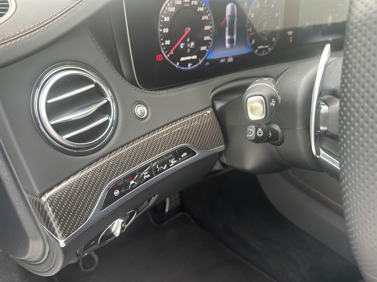 Mercedes-Benz S 65 AMG Final Edition 1/130 - Sedan: obrázek 5 Mercedes-Benz S 65 AMG Final Edition 1/130 - Sedan: obrázek 5