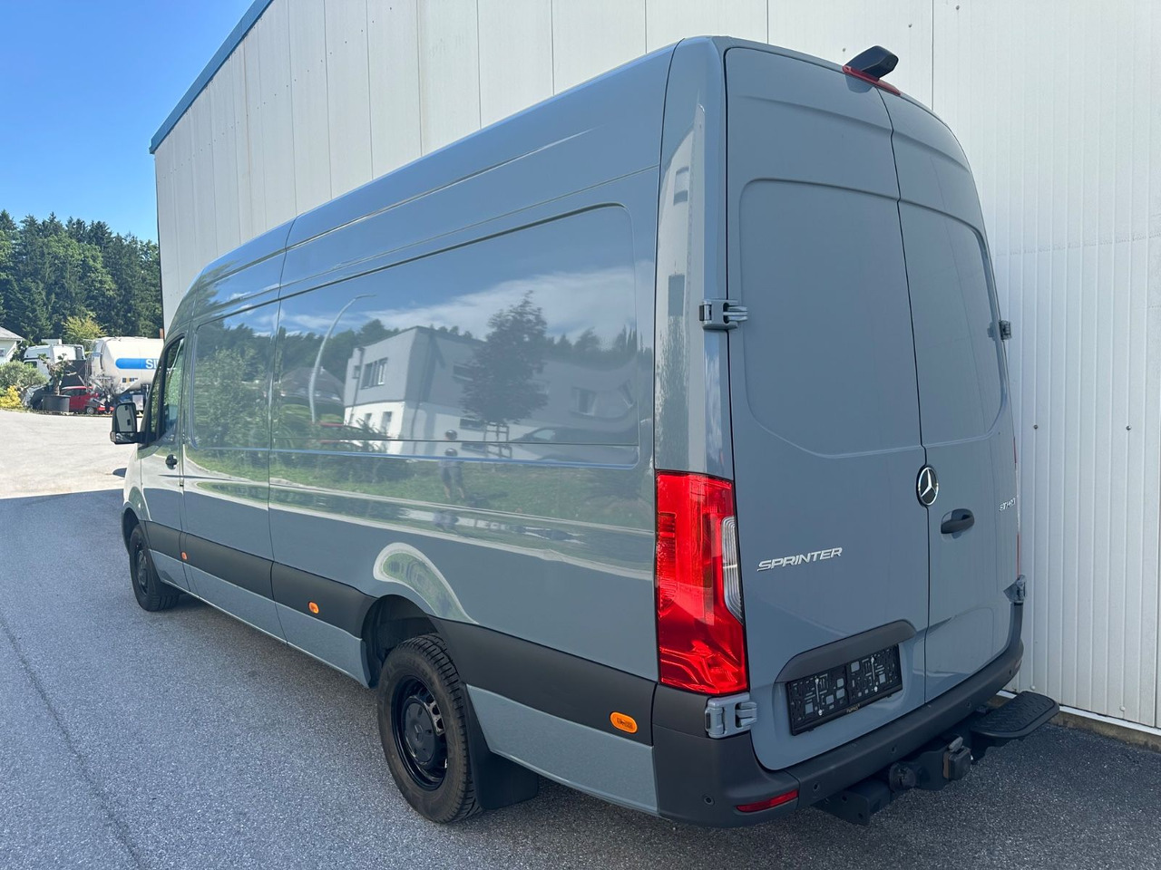 Mercedes-Benz Sprinter 317 cdi - Obytná dodávka: obrázek 4 Mercedes-Benz Sprinter 317 cdi - Obytná dodávka: obrázek 4